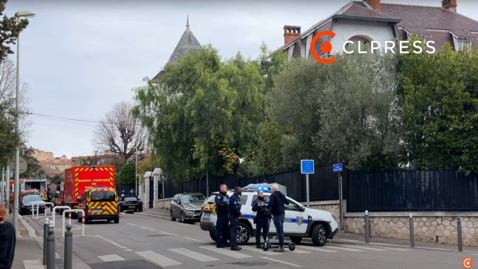 Robbanás történt a marseille-i orosz konzulátus előtt