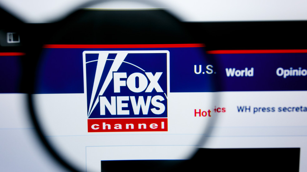 Közel 800 millió dollárt kell fizetnie a FoxNews-nak, amiért megkérdőjelezte a 2020-as elnökválasztás törvényességét