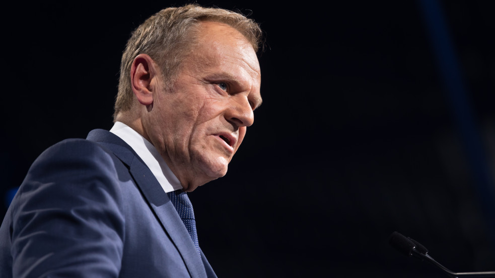 Hivatalos: Donald Tusk az új lengyel kormányfő