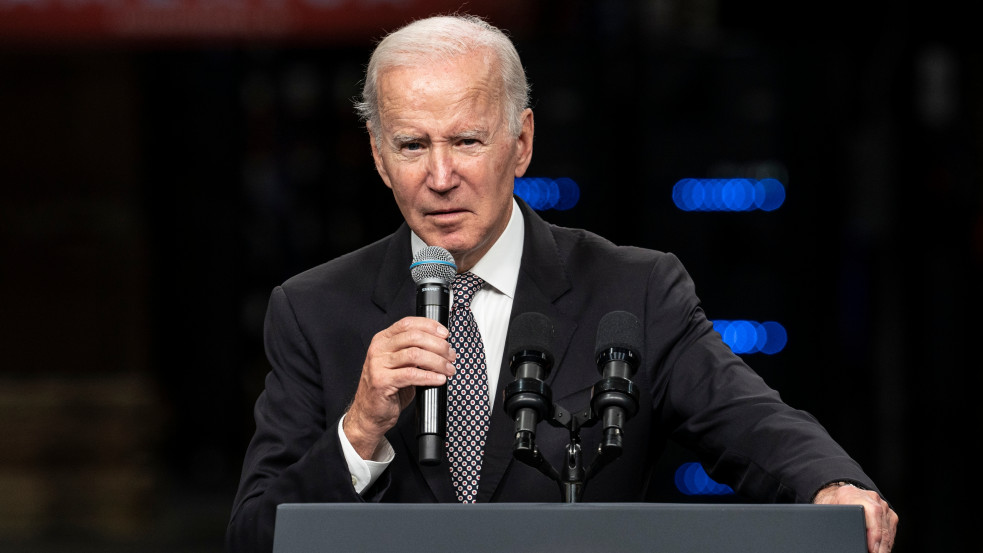 Újabb nyelvbotlás: Biden Kolumbiának köszönte meg a kambodzsai csúcstalálkozó megrendezését