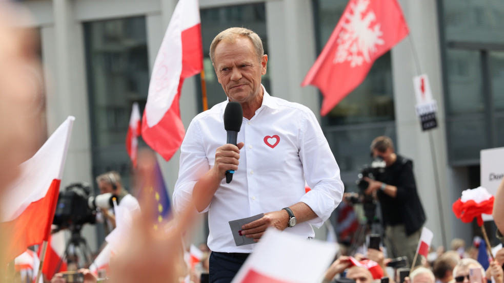 Törvényt is szeghet a lengyel demokrácia helyreállítása nevében Donald Tusk?