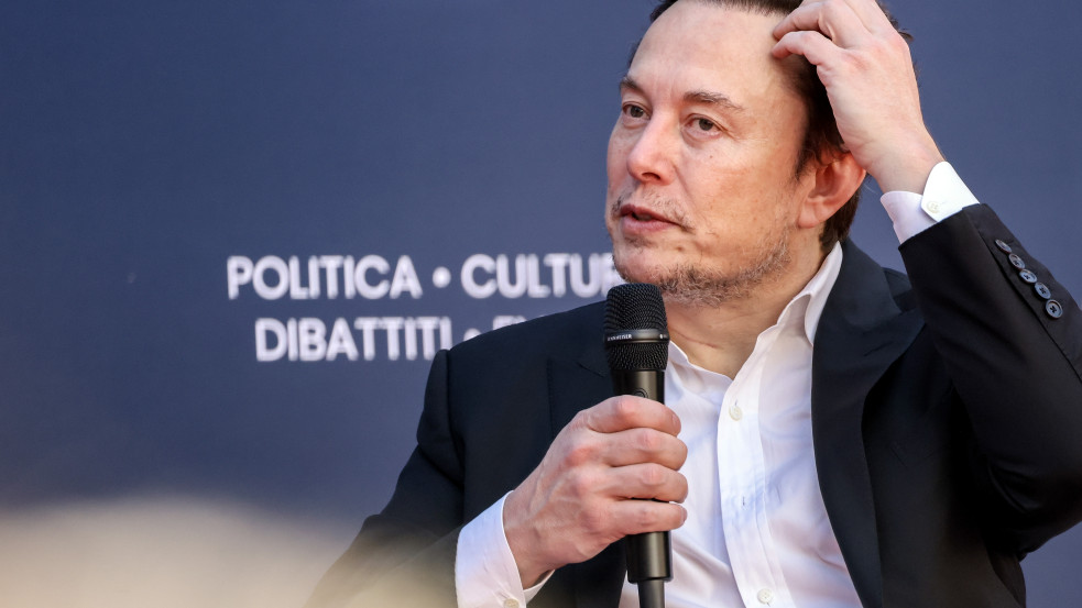 Wall Street Journal: Elon Musk 2022 óta rendszeresen egyeztet Putyinnal