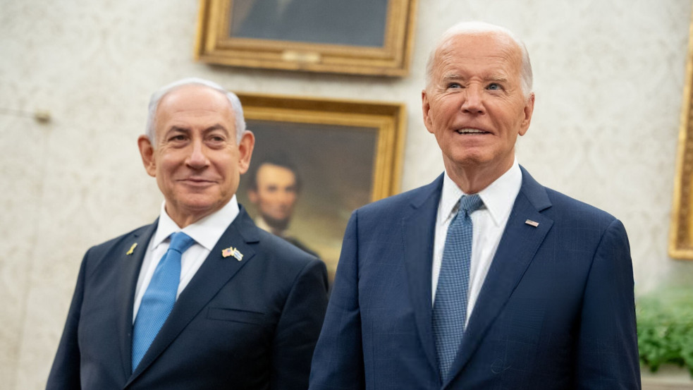 Biden: ellenezzük, hogy Izrael csapást mérjen Irán nukleáris létesítményeire, a válasznak „arányosnak” kell lennie